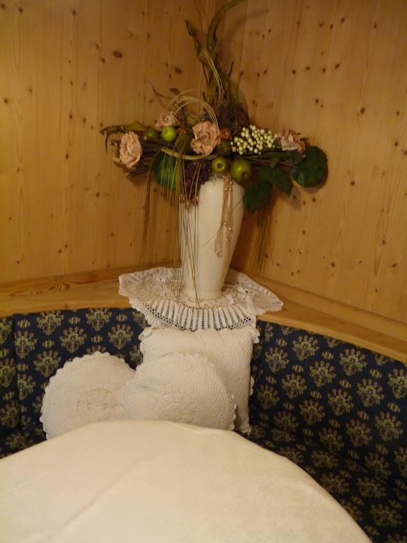Garni Pineta Hotel San Martino in Badia Eksteriør billede